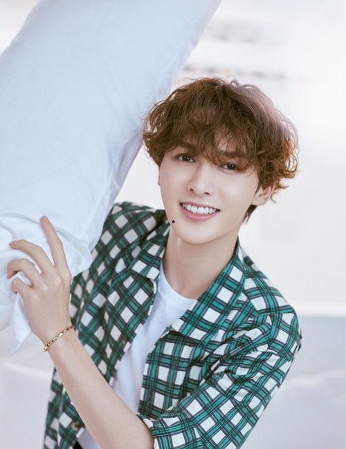 娱乐吃瓜社朱正廷,娱乐吃瓜社中的璀璨星辉